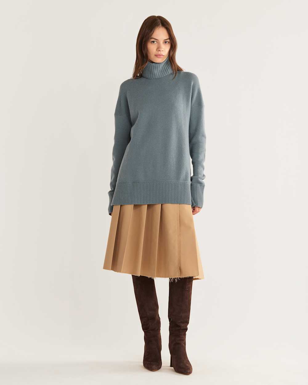 WOMEN'S MERINO/CASHMERE OVERSIZED TURTLENECK IN SHALE BLUE image number 1