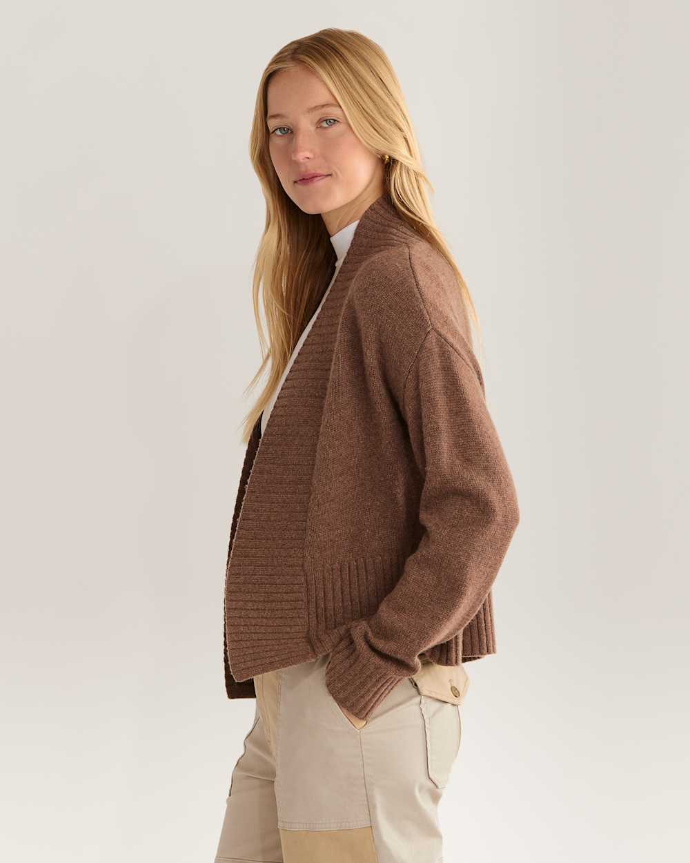 ALTERNATE VIEW OF WOMEN'S MERINO/CASHMERE CARDIGAN IN BROWN image number 2