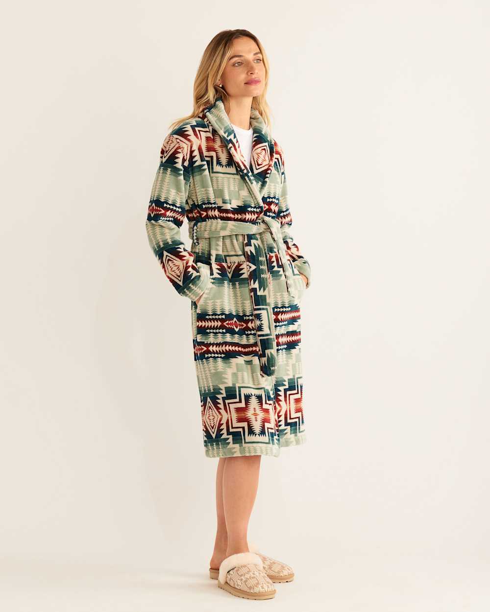 ALTERNATE VIEW OF WOMEN'S COTTON TERRY VELOUR ROBE IN SILVER BLUE HARDING STAR image number 2