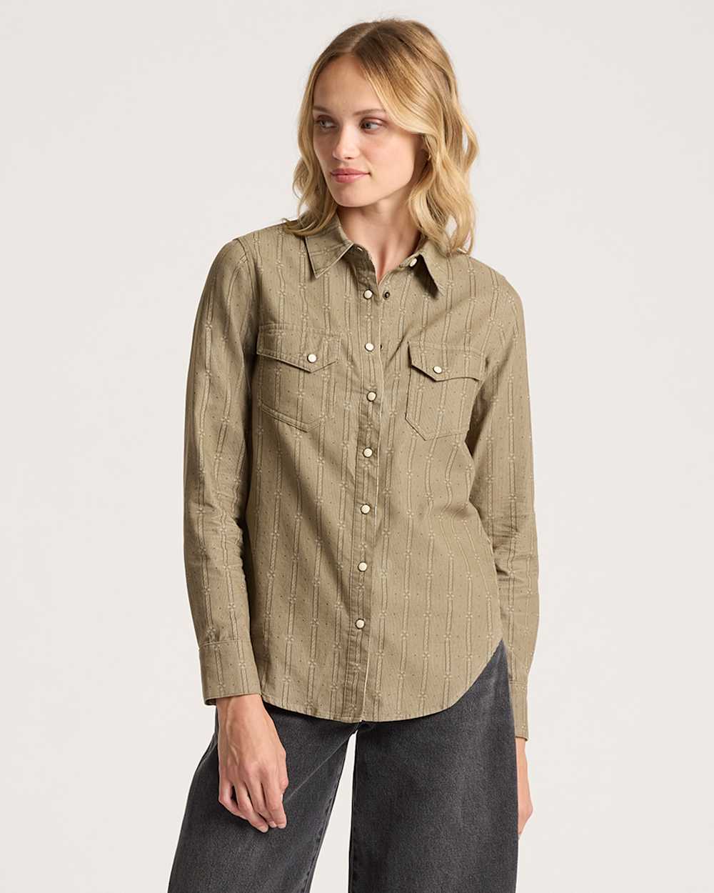 ALTERNATE VIEW OF WOMEN'S PRINTED CORDUROY GAMBLER SHIRT IN SAGE GREEN image number 4