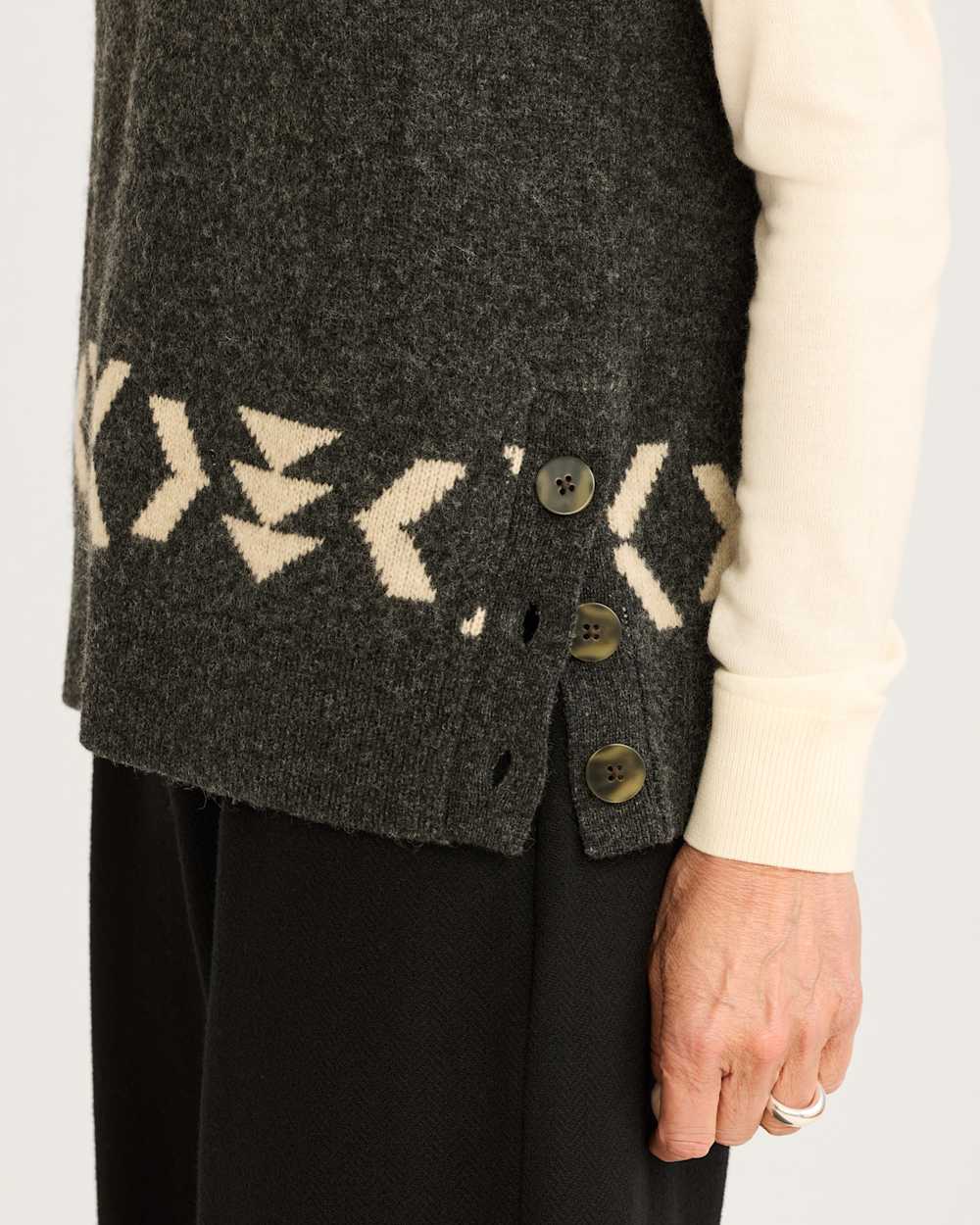 ALTERNATE VIEW OF WOMEN'S RELAXED FIT LAMBSWOOL VEST IN BLACK/IRISH CREAM image number 4
