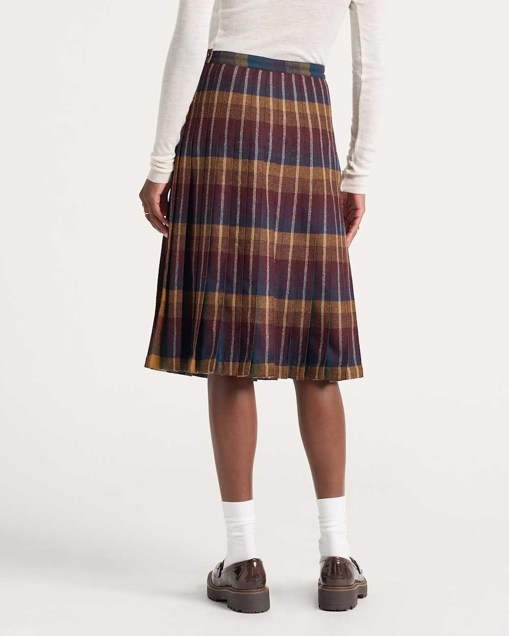 ALTERNATE VIEW OF WOMEN'S REVERSIBLE PLEATED WOOL SKIRT IN BURGUNDY/TAN PLAID image number 5