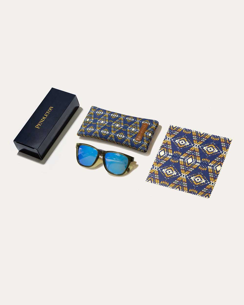 ALTERNATE VIEW OF SHWOOD X PENDLETON KEGON POLARIZED SUNGLASSES IN EMERALD CRYSTAL/NAVY TRAIL image number 2