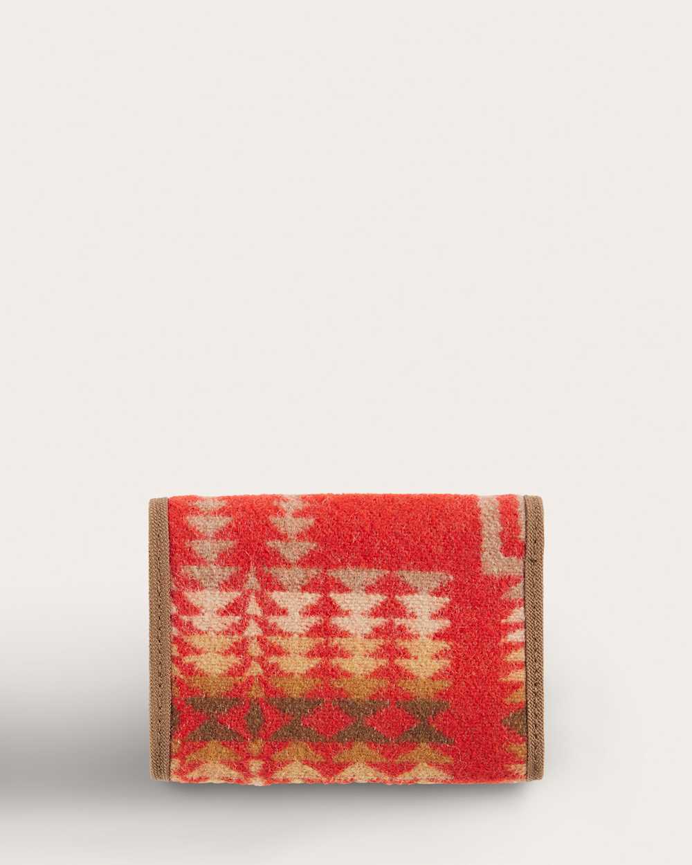 ALTERNATE VIEW OF HARDING TRIFOLD WALLET IN CHILI RED image number 2