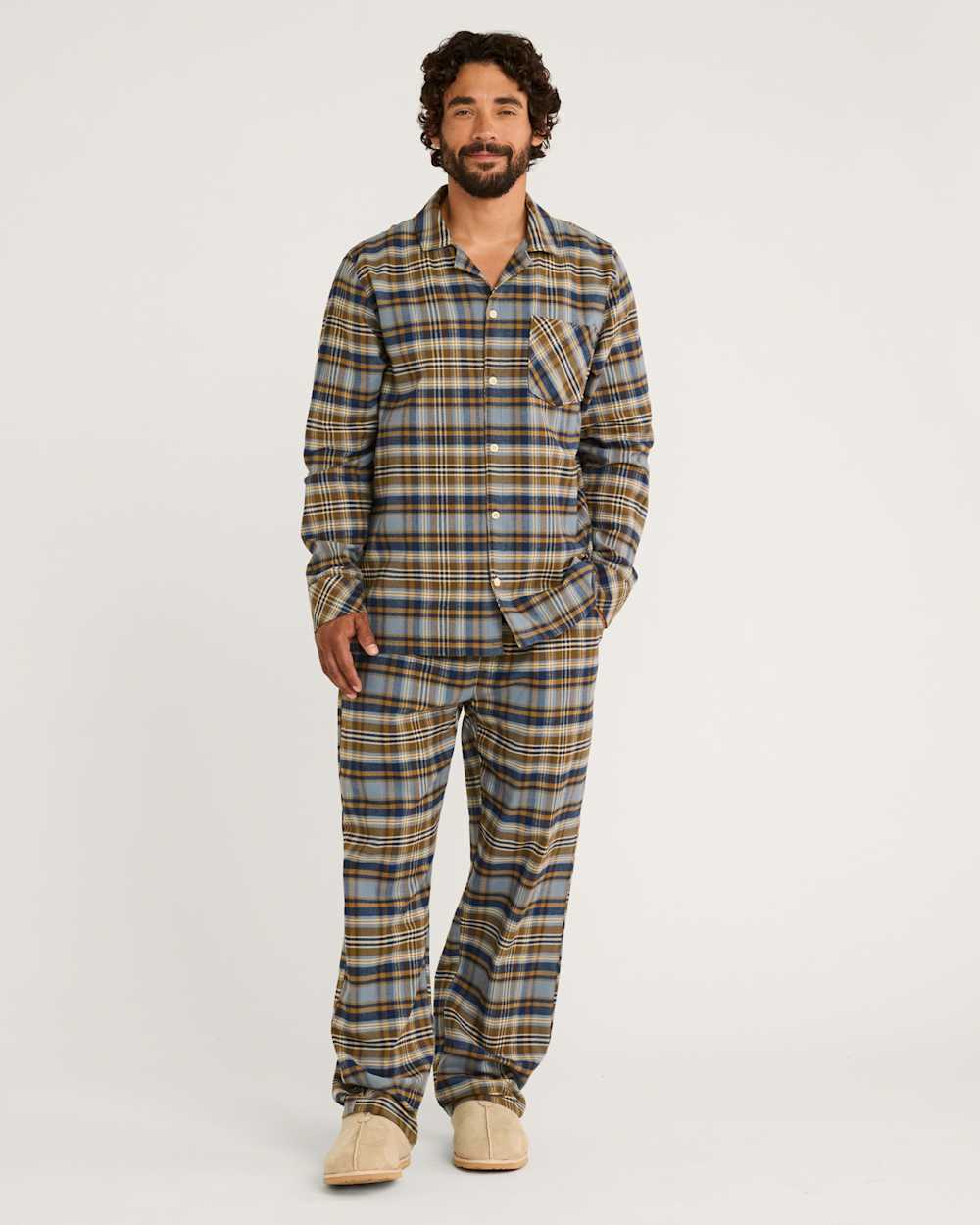 MEN'S PLAID FLANNEL PAJAMA SET IN NAVY/OCHRE image number 1