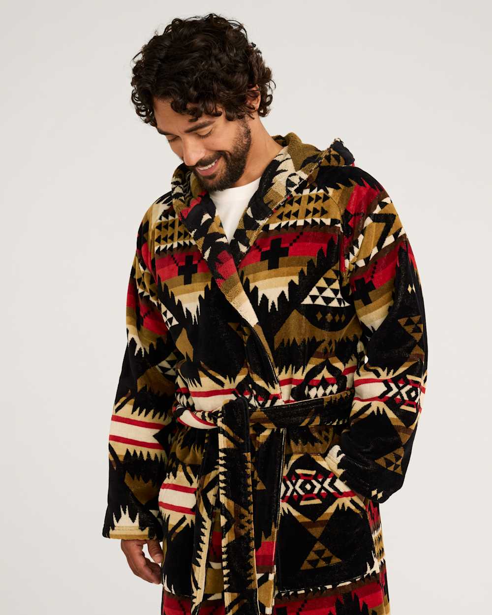 ALTERNATE VIEW OF UNISEX NEHALEM COTTON TERRY VELOUR ROBE IN BLACK/RED image number 5