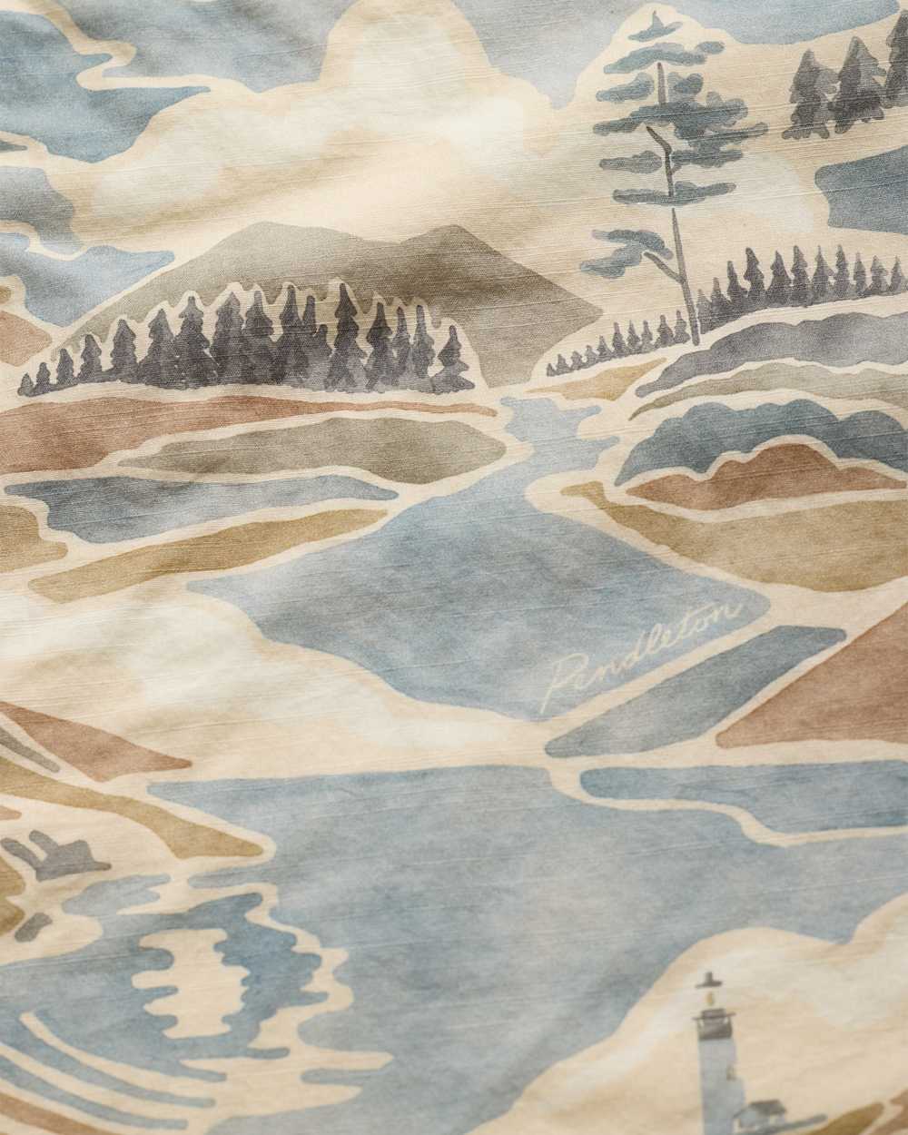 ALTERNATE VIEW OF MEN'S ALOHA COTTON CAMP SHIRT IN PACIFIC LANDSCAPE image number 5