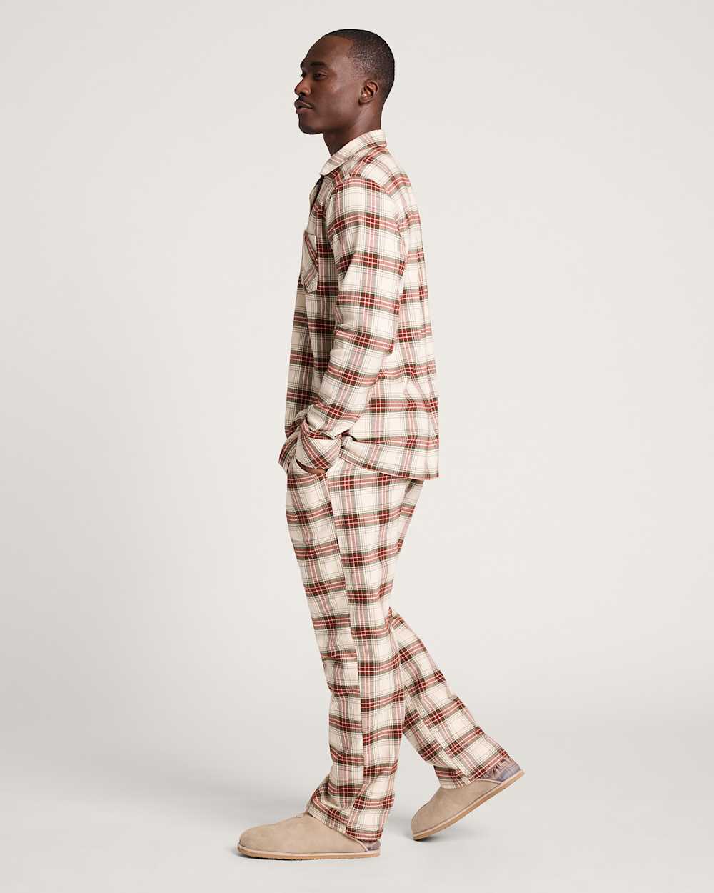 ALTERNATE VIEW OF MEN'S MEN'S PLAID FLANNEL PAJAMA SET IN ECRU/RED PLAID image number 3