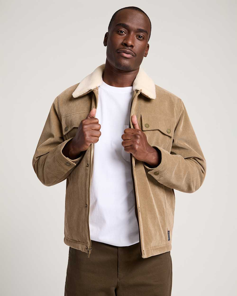 MEN'S SEABECK CORDUROY TRUCKER JACKET IN OLD OAK image number 1