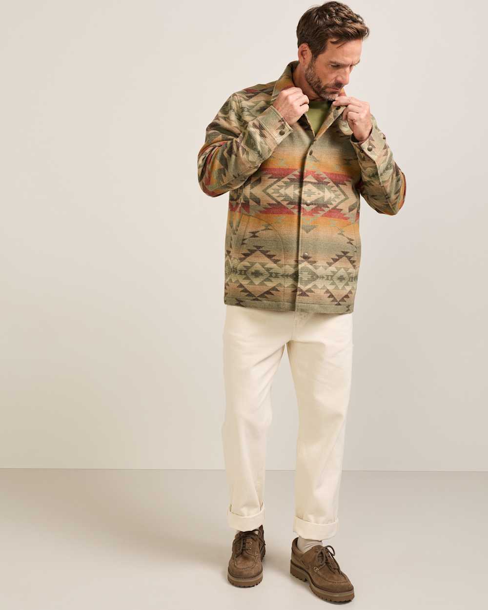 ALTERNATE VIEW OF MEN'S BRIDGE CREEK COACHES JACKET IN GREEN image number 5