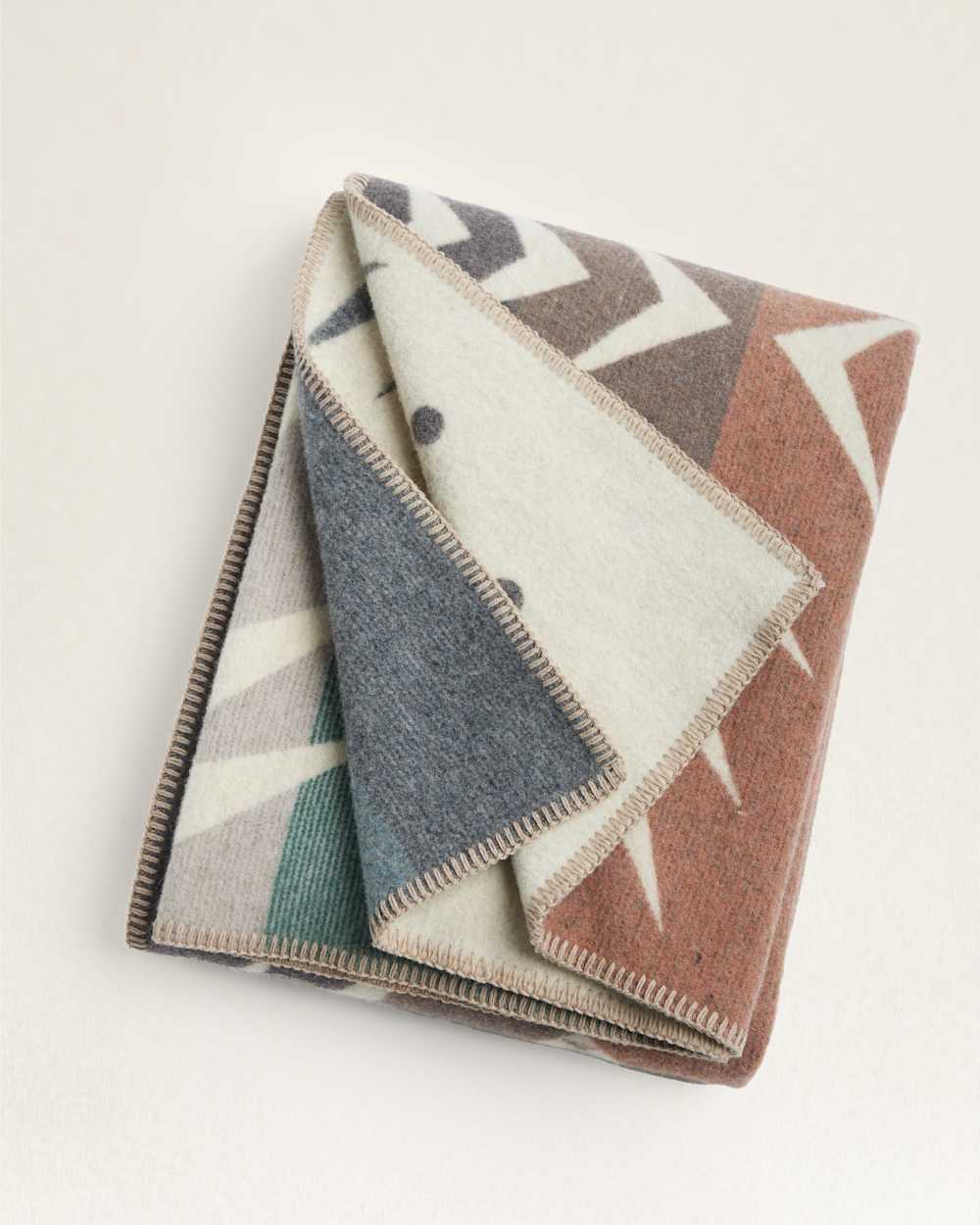 ALTERNATE VIEW OF AGATE BEACH THROW IN GREY MULTI image number 5