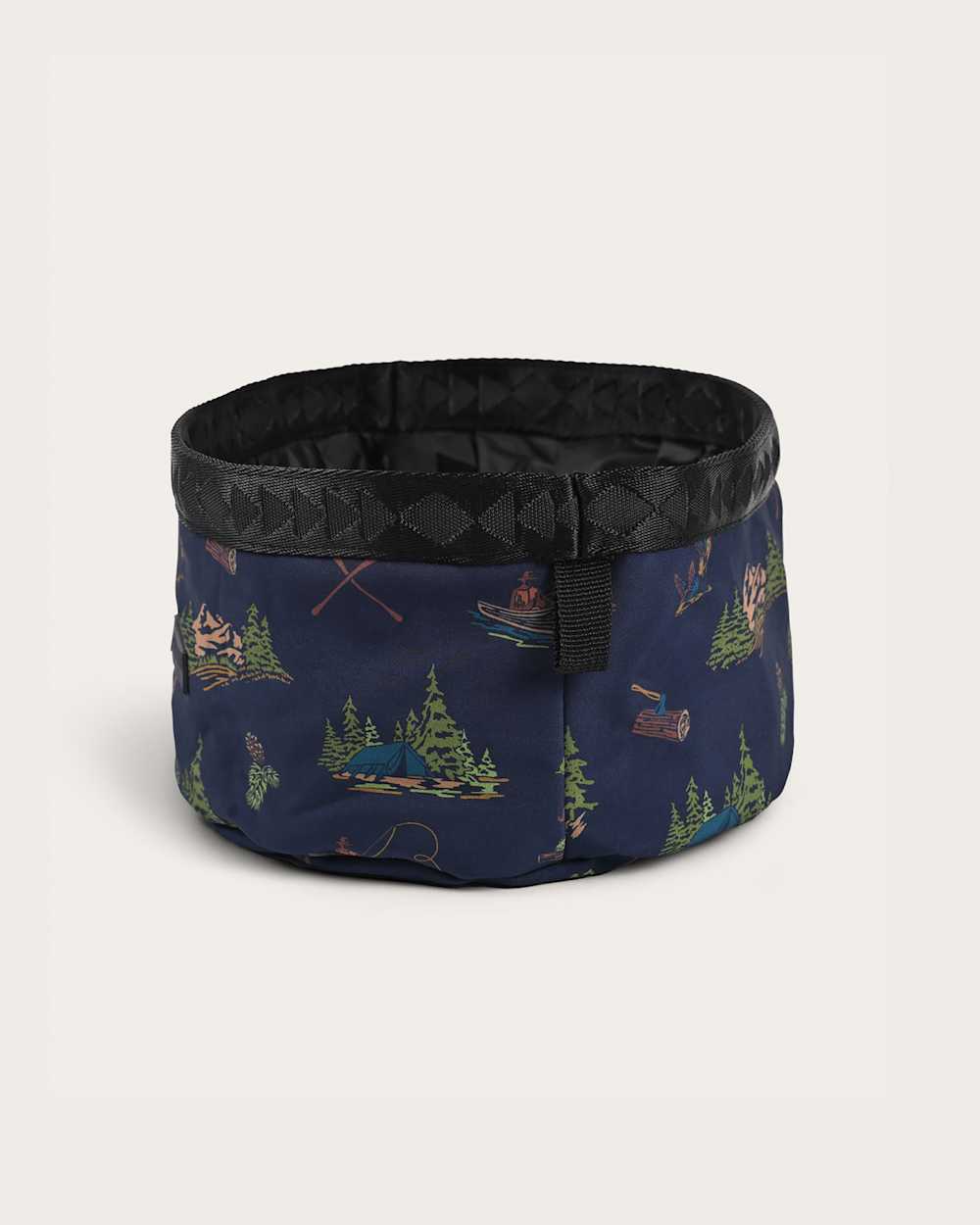 ALTERNATE VIEW OF PET TRAVEL BOWL IN CANOE CLUB image number 3