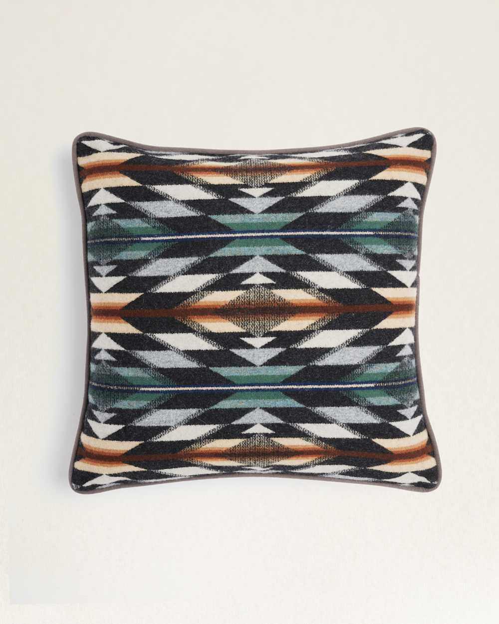 WYETH TRAIL PILLOW IN OXFORD image number 1
