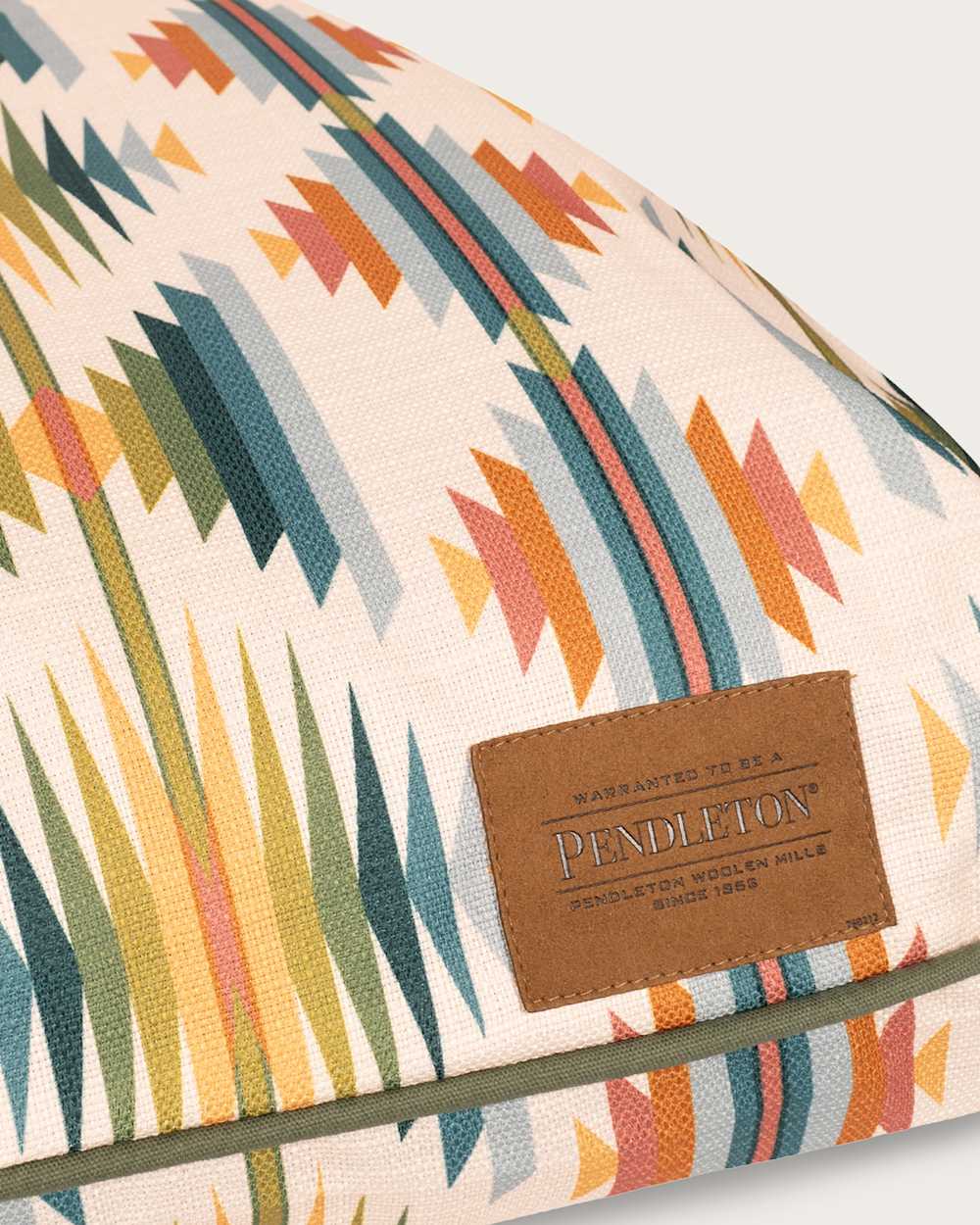 ALTERNATE VIEW OF FALCON COVE ALL SEASON PET BED - NAPPER IN BEIGE FALCON COVE image number 4