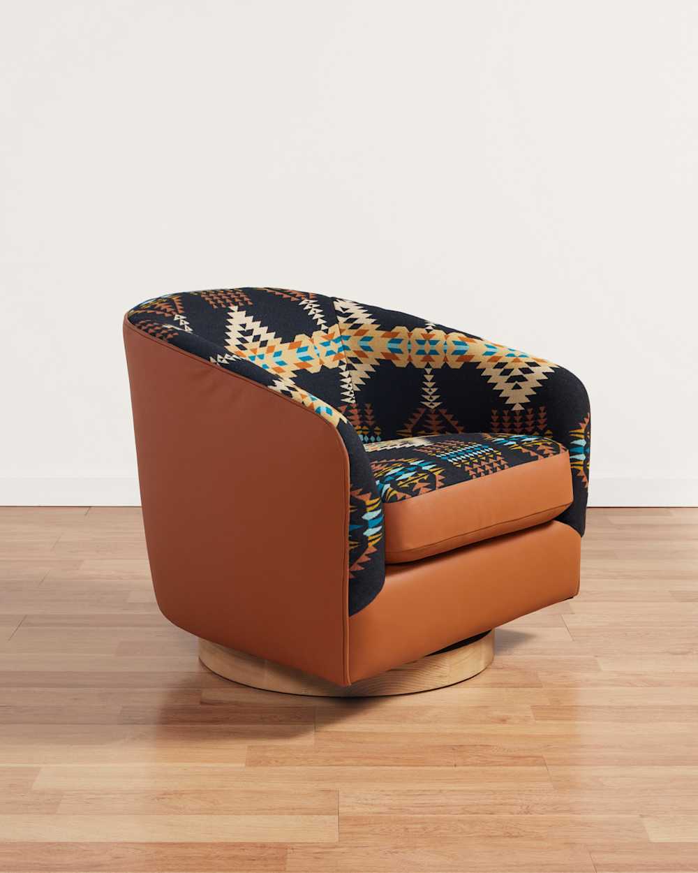 ALTERNATE VIEW OF RANCHO ARROYO BARREL CHAIR IN SADDLE/RANCHO ARROYO image number 2