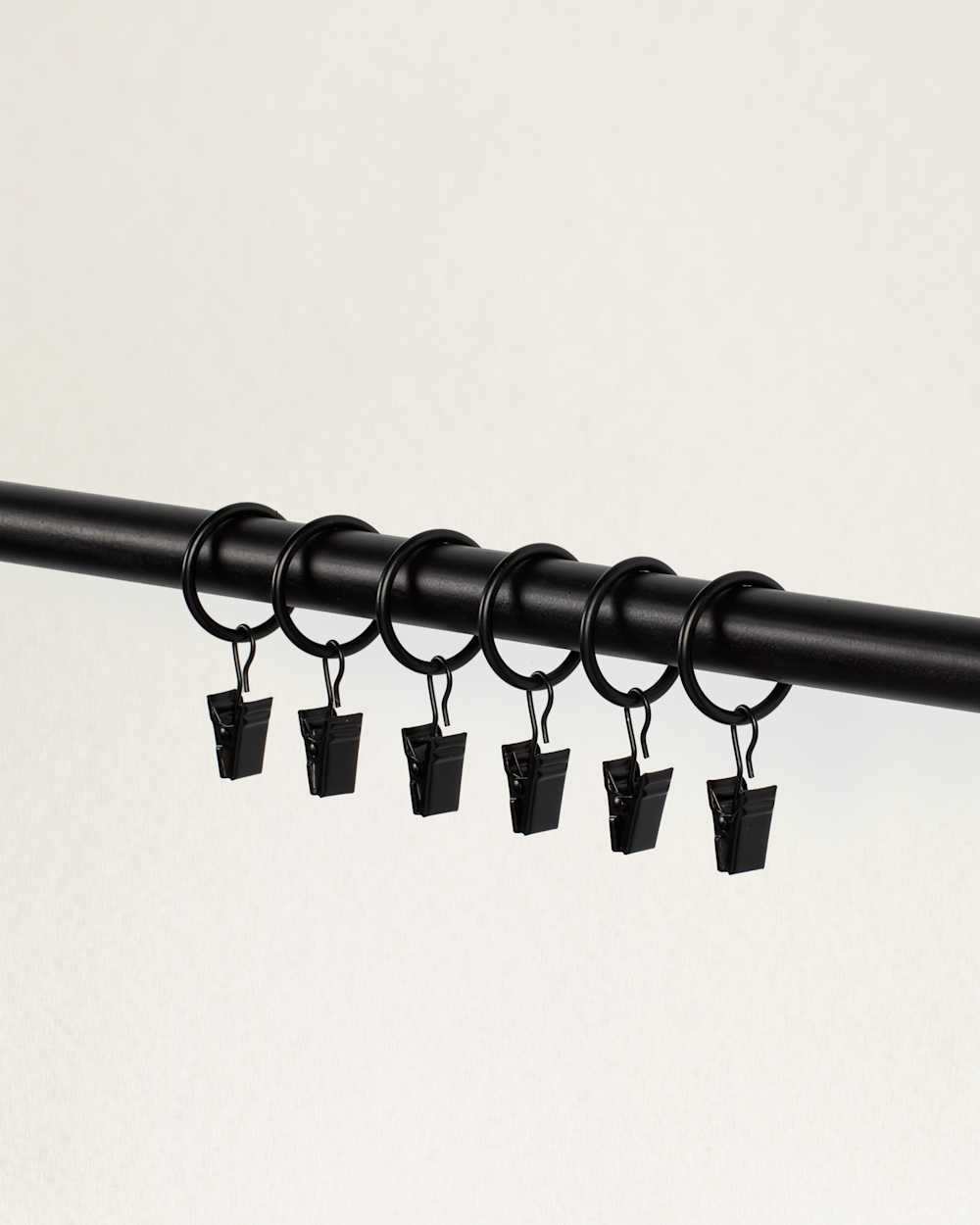 ALTERNATE VIEW OF TEXTILE HANGER IN ARROWHEADS image number 3