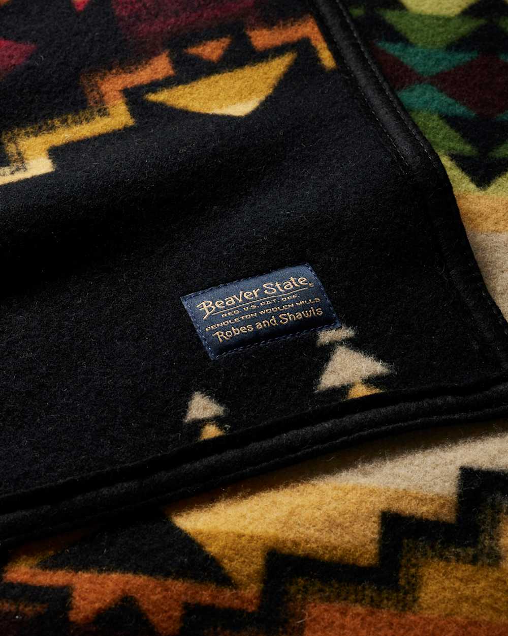 ALTERNATE VIEW OF FOUR CORNERS BLANKET IN BLACK MULTI image number 3