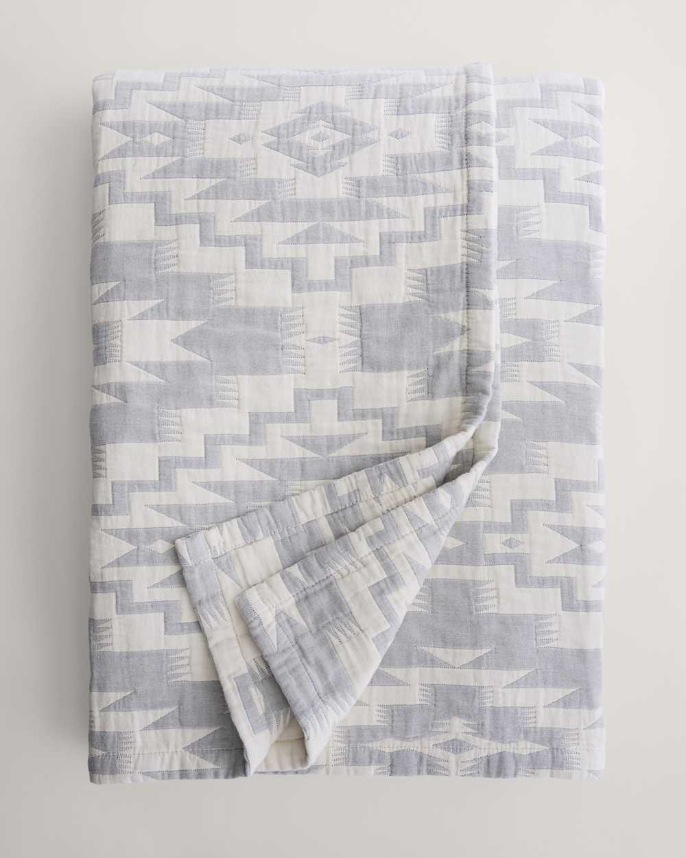 ALTERNATE VIEW OF MESILLA COTTON MATELASSE COVERLET IN BLUE/IVORY image number 5