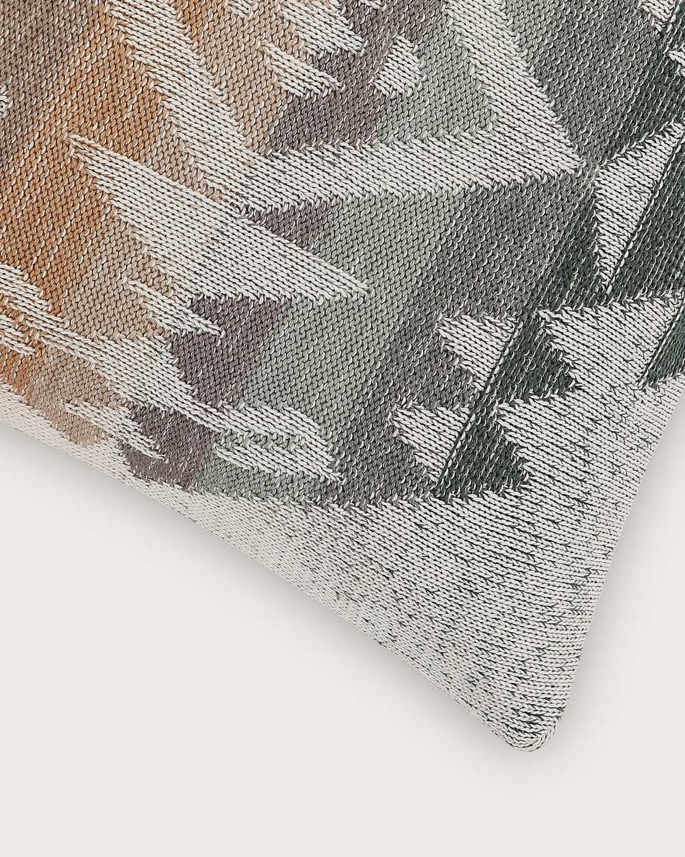 ALTERNATE VIEW OF AGATE BEACH KNIT PILLOW IN IVORY image number 3