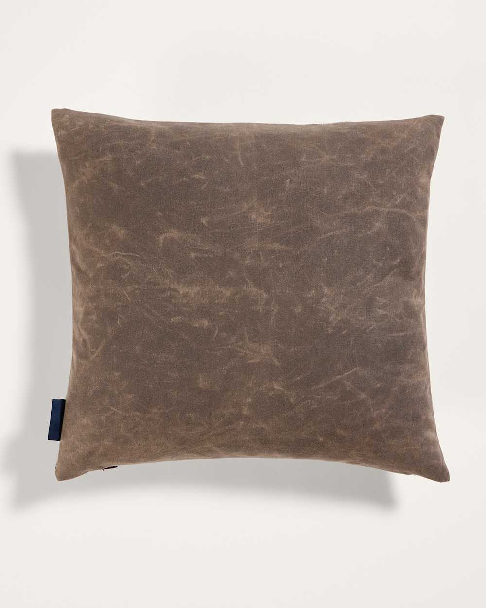 ALTERNATE VIEW OF WOOL/CANVAS SQUARE PILLOW IN GREEN OMBRE image number 2