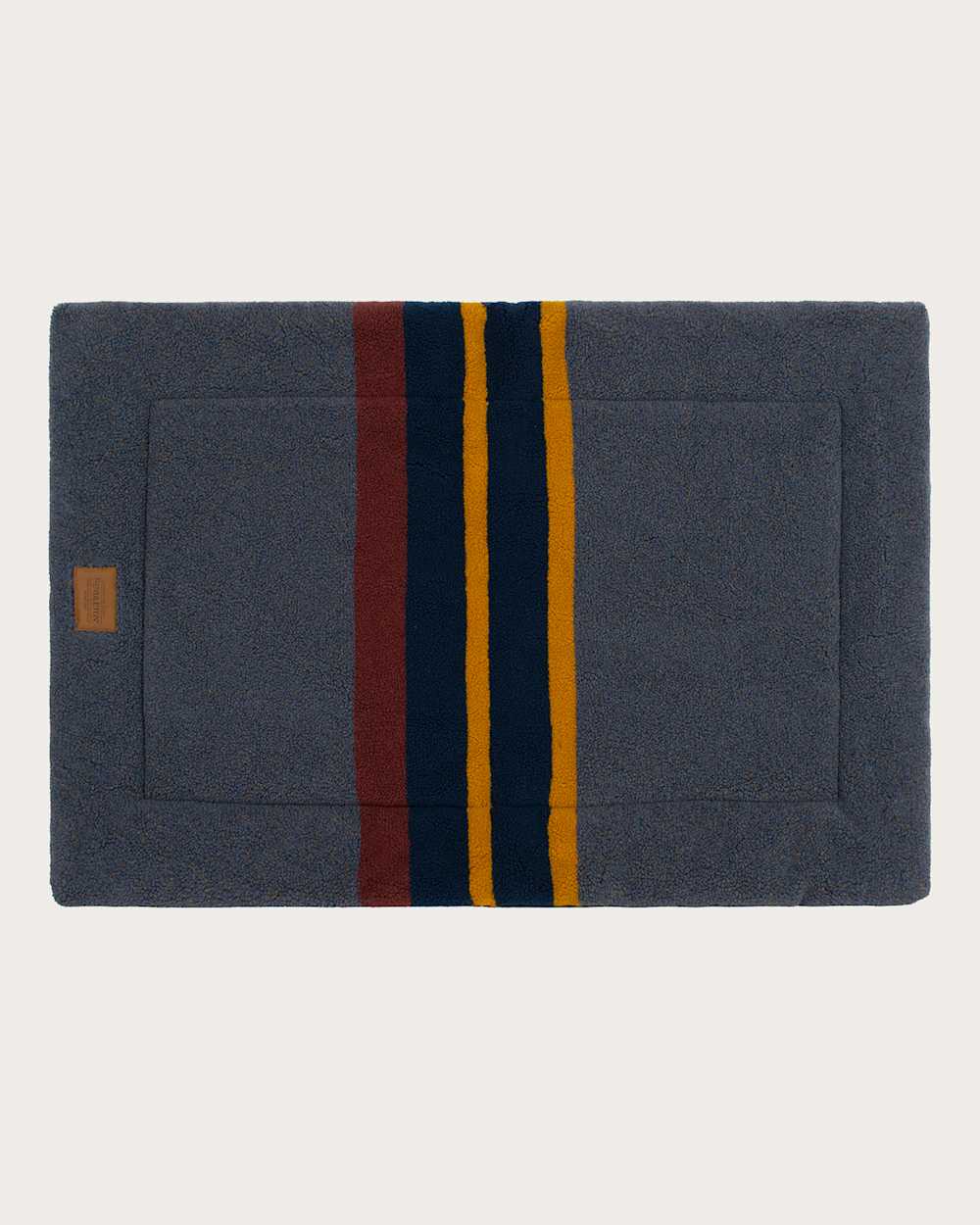 ALTERNATE VIEW OF YAKIMA CAMP PET BED - COMFORT CUSHION IN LAKE image number 2