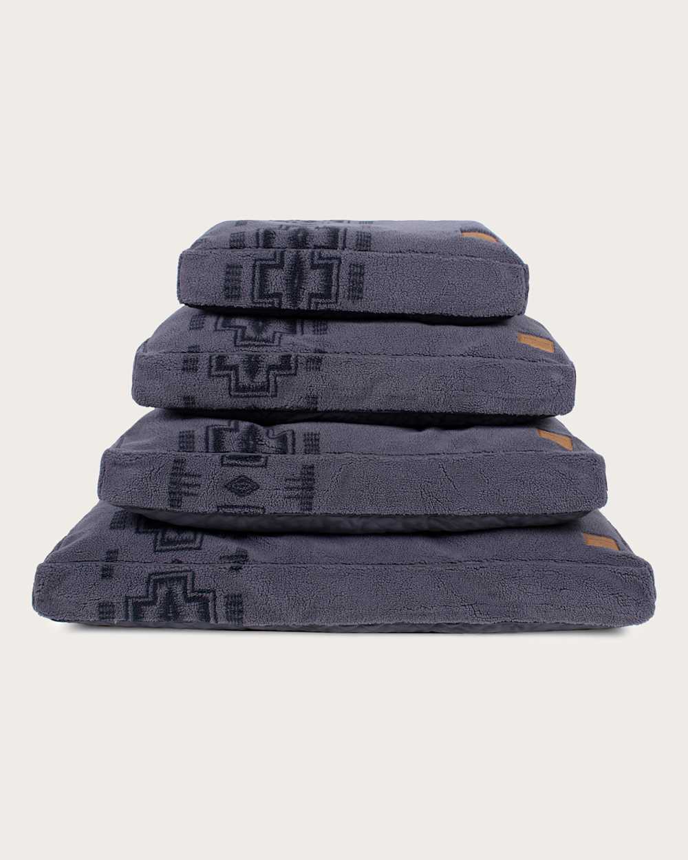 ALTERNATE VIEW OF HARDING PET BED - NAPPER IN GREY image number 4