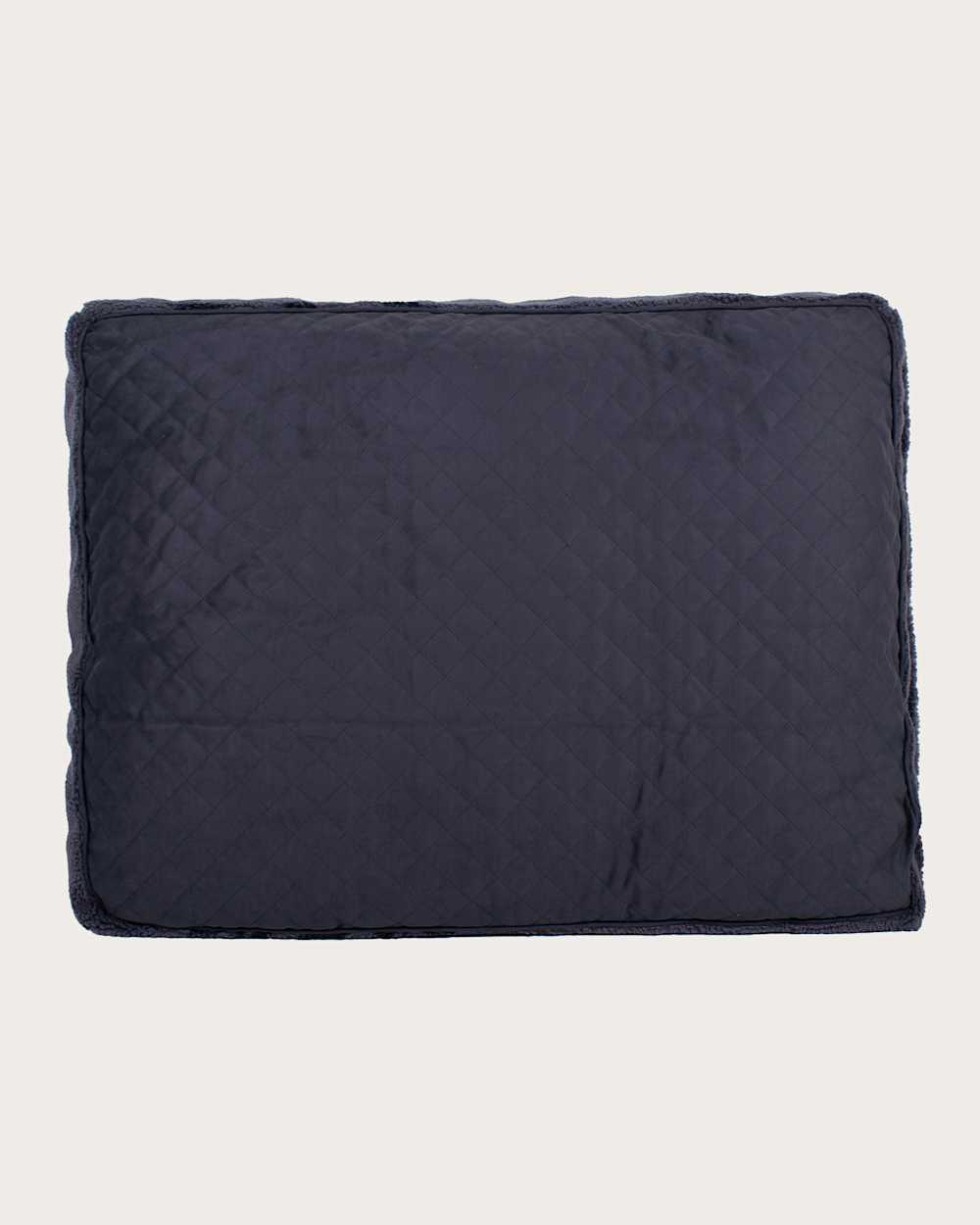 ALTERNATE VIEW OF HARDING PET BED - NAPPER IN GREY image number 5