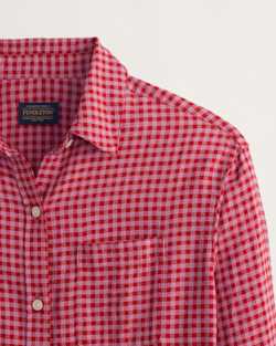 ALTERNATE VIEW OF WOMEN'S COASTAL LINEN SHIRT IN PINK CHECK image number 5