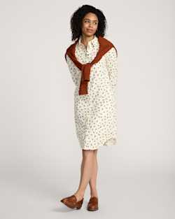 ALTERNATE VIEW OF WOMEN'S FLORAL COTTON TWILL GAMBLER SHIRT DRESS IN ECRU image number 5
