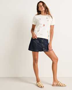 ALTERNATE VIEW OF WOMEN'S SHORT-SLEEVE DESCHUTES CHARM TEE IN IVORY image number 6