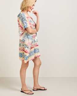 ALTERNATE VIEW OF OPAL SPRINGS WOMEN'S LIGHTWEIGHT V-NECK TUNIC IN OPAL SPRINGS image number 3