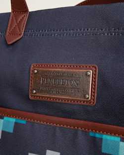 ALTERNATE VIEW OF CARICO LAKE TRAVEL TOTE IN NAVY image number 2