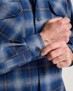 ALTERNATE VIEW OF PLAID BOARD SHIRT IN NAVY OMBRE image number 5