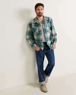 ALTERNATE VIEW OF MEN'S PLAID BOARD SHIRT IN IVORY/TEAL OMBRE image number 5