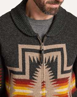 ALTERNATE VIEW OF MEN'S HARDING LAMBSWOOL ZIP CARDIGAN IN OXFORD image number 4