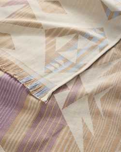 ALTERNATE VIEW OF LIGHTWEIGHT SUNSEEKER TOWEL IN TAN AGATE BEACH image number 2