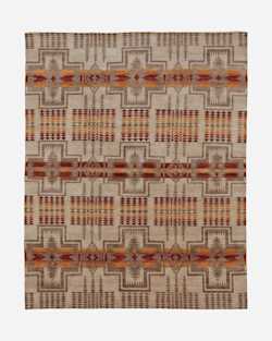HANDMADE HARDING RUG IN WHITE image number 1