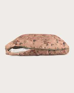 COWBOY PLAINS ALL SEASON PET BED - NAPPER IN TAN COWBOY PLAINS image number 5