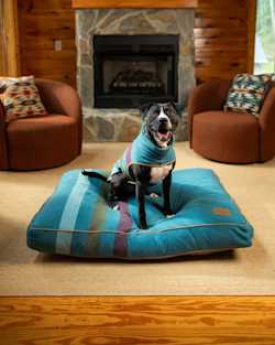 ALTERNATE VIEW OF CABIN STRIPE PET BED - NAPPER IN SHALE MULTI image number 1