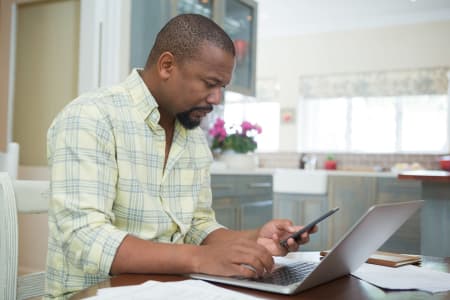 Man using two-factor authentication to log into their PensionBee account