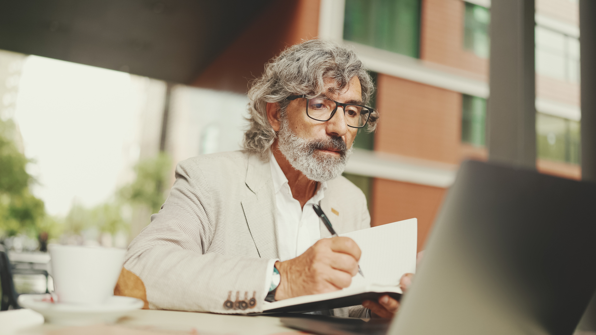 How to grow your pension in your 40s and 50s