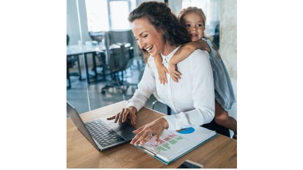 Working moms - Managing office &amp; motherhood