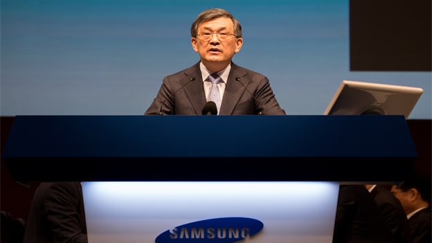 Samsung Electronics facing unprecedented crisis, CEO quits