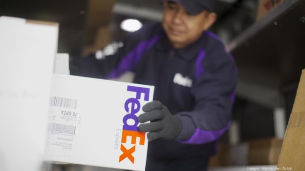 FedEx scraps employee bonus for FY 2019