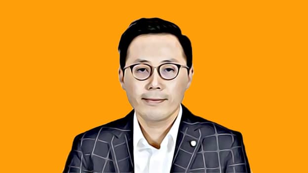 Yum China CFO Jacky Lo to step down next month Yum China CFO Jacky Lo to step down next month