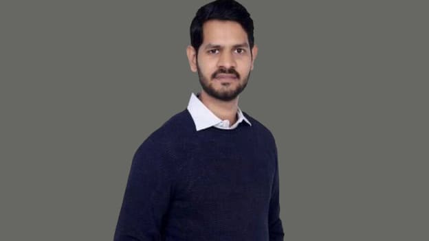 Oyo promotes Harshit Vyas to CBO, India