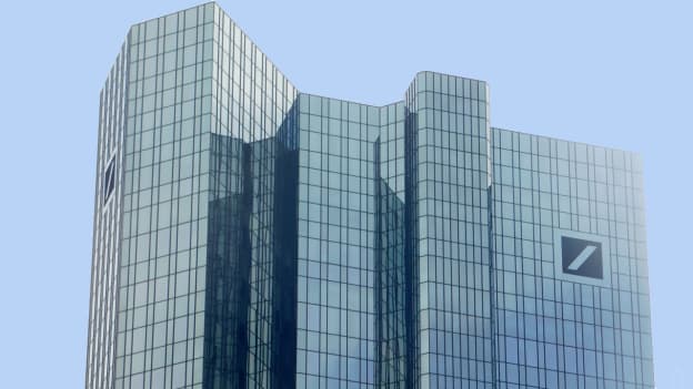 1,000 Deutsche Bank employees replaced by robots, 17,000 more to go 1,000 Deutsche Bank employees replaced by robots, 17,000 more to go