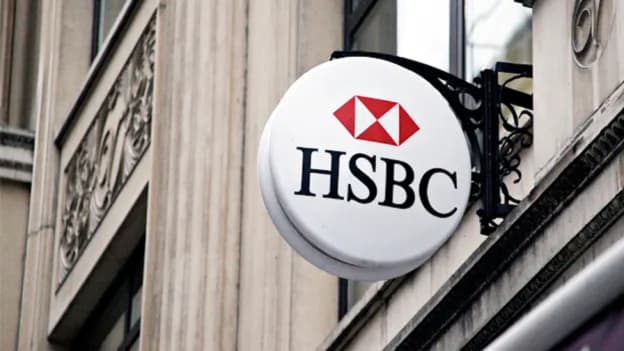 HSBC holds off naming of CEO