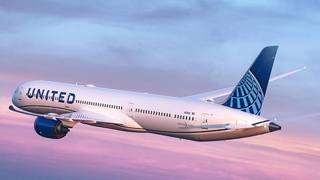 United Airlines says no merit to vax mandate exemption claims by employees