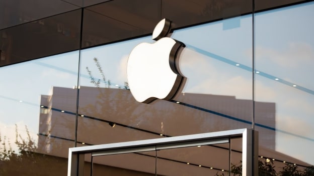 Apple to pay workers $30M over bag security issue